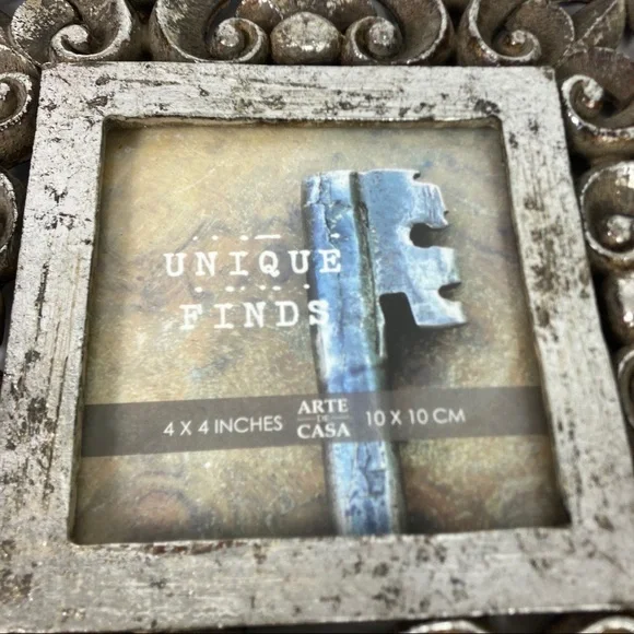 Unique Finds Arte de Casa 4-Inch x 4-Inch Karma Frame in Silver Wash - Picture 8 of 16